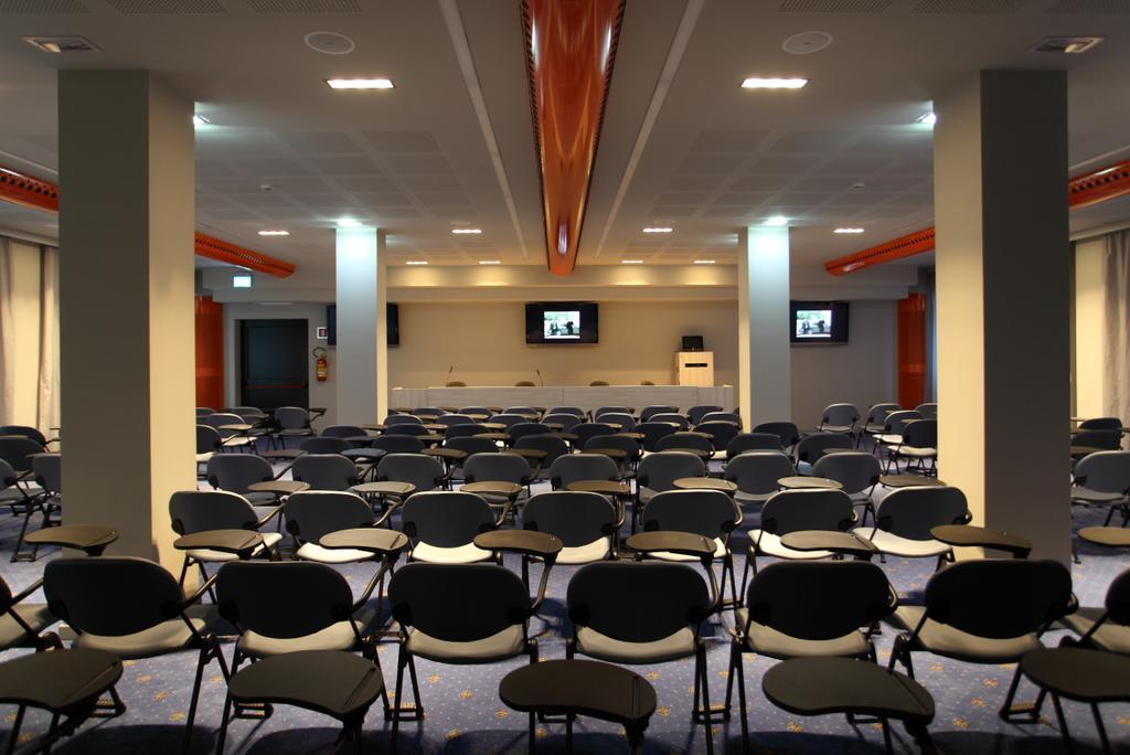 Grand Hotel Forlì Екстериор снимка