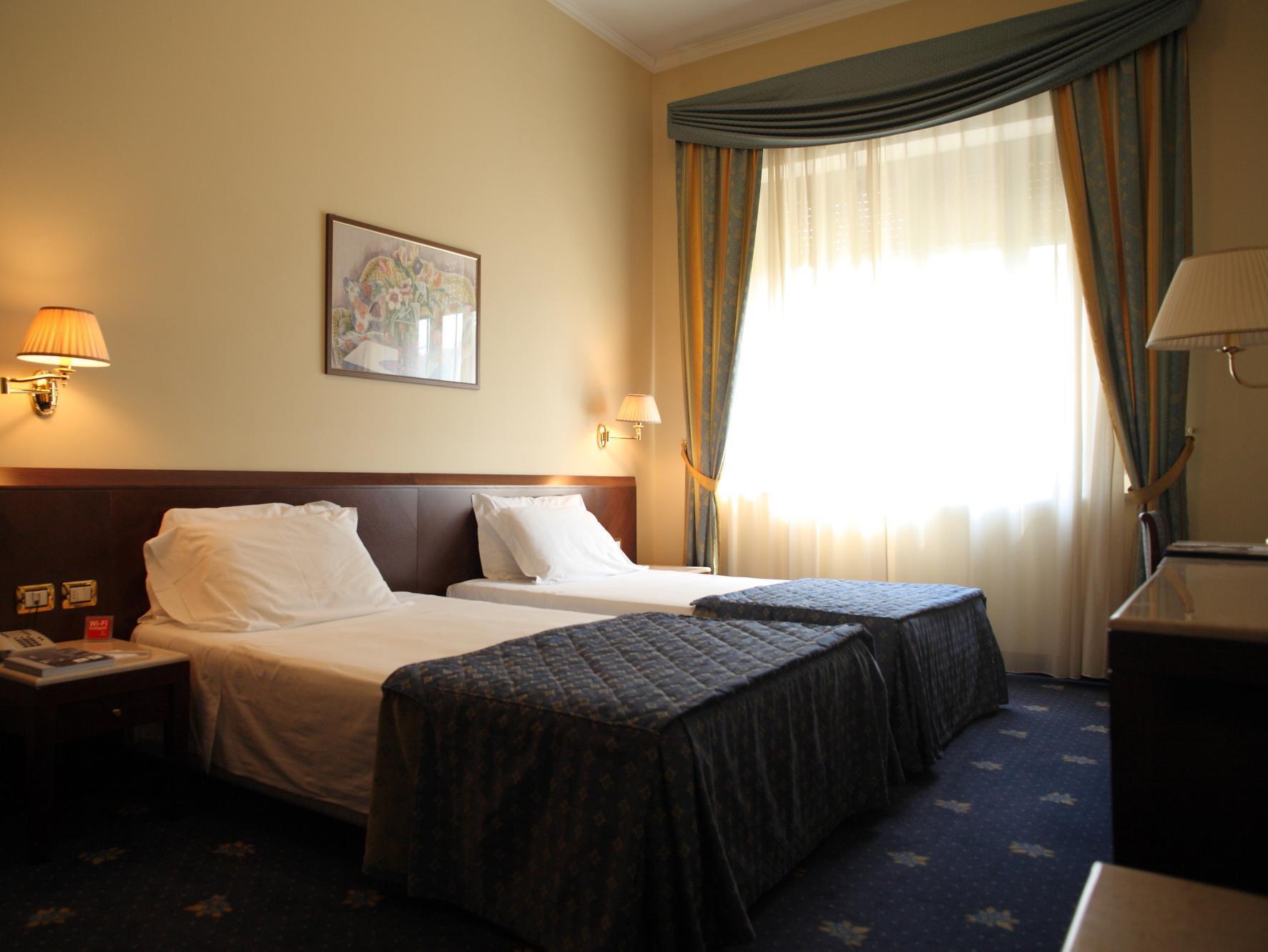 Grand Hotel Forlì Екстериор снимка