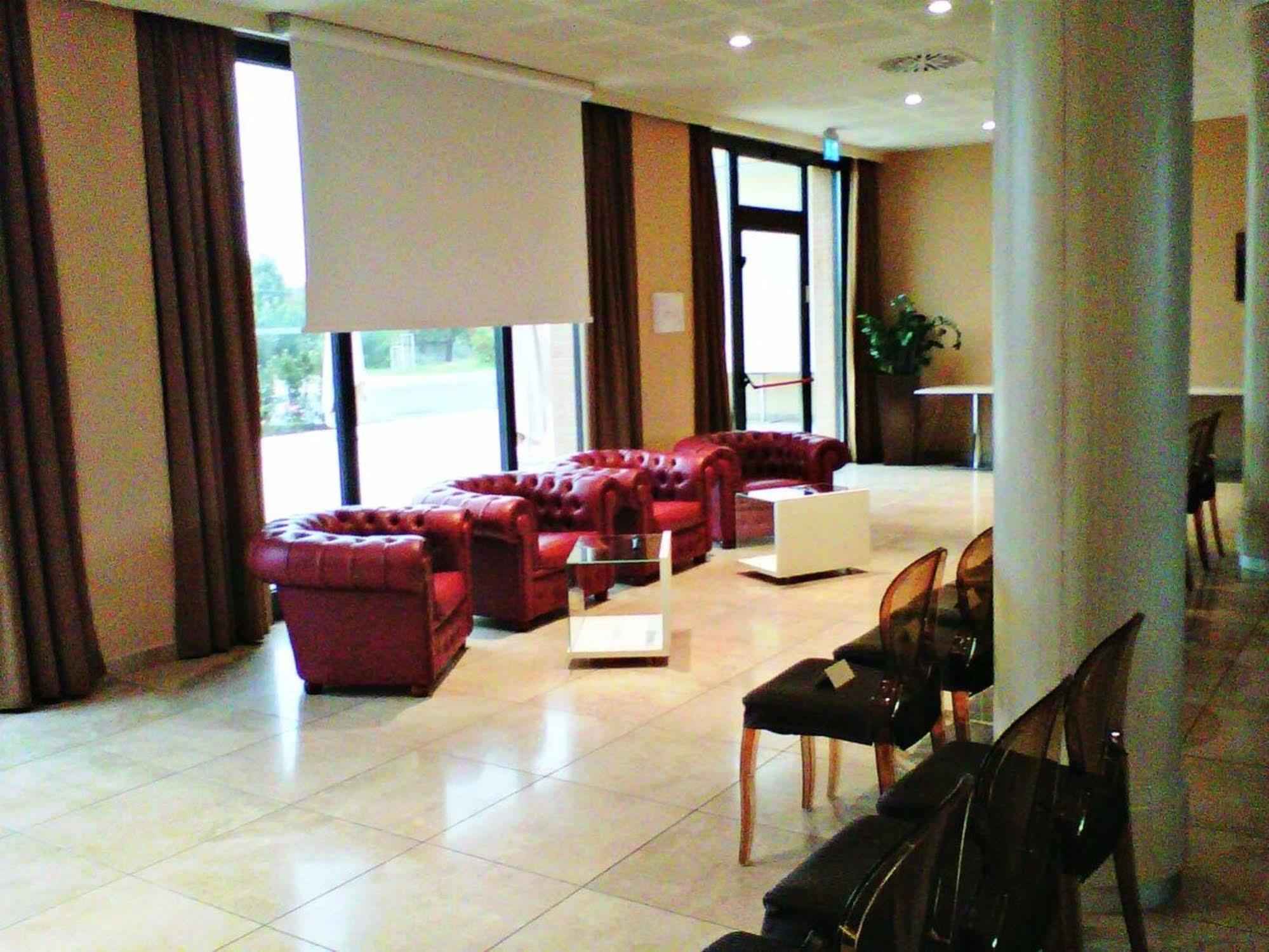 Grand Hotel Forlì Екстериор снимка